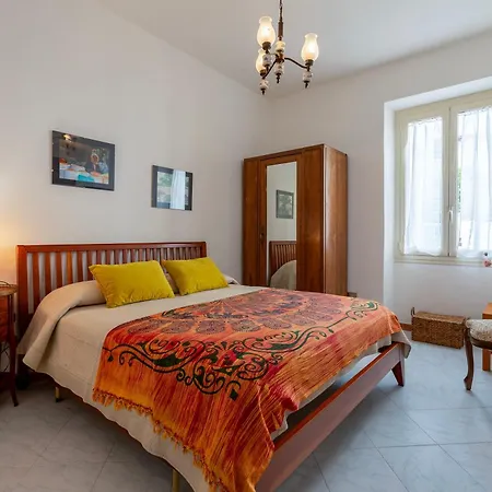 Casa Rosas